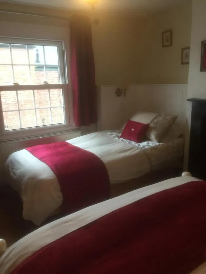Alice Guest House Cheltenham