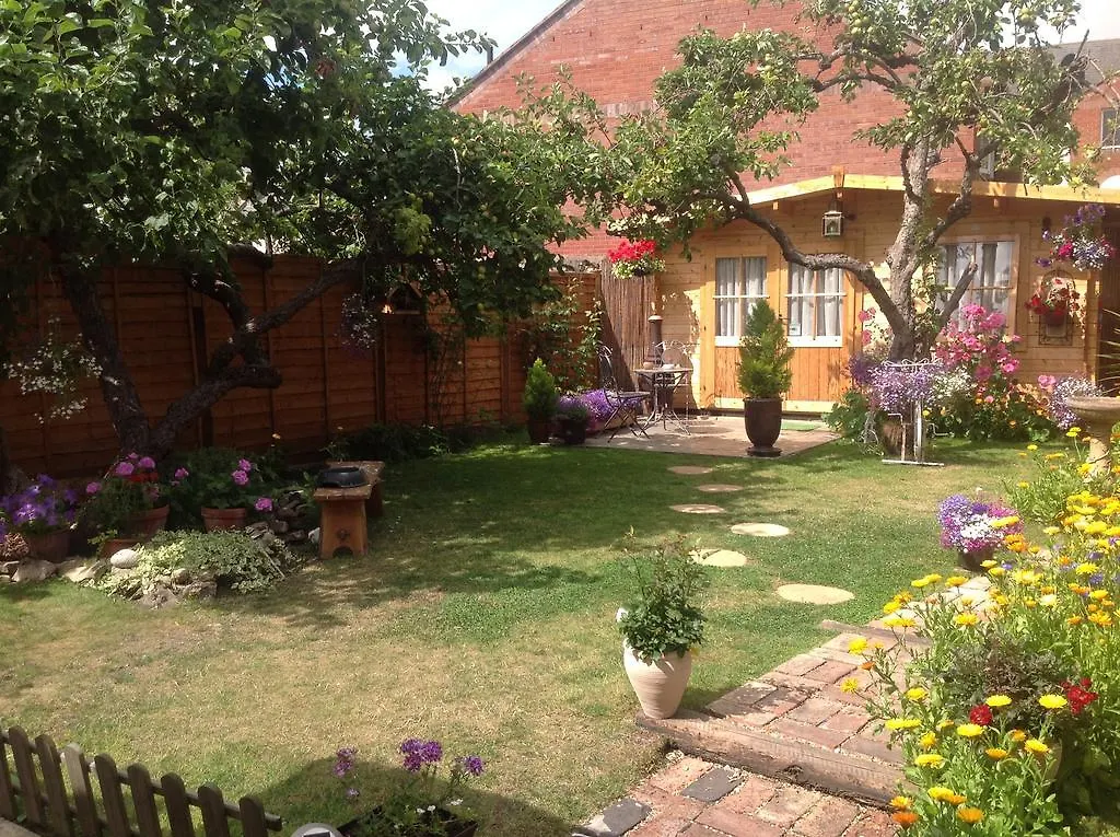 Alice Guest House Cheltenham
